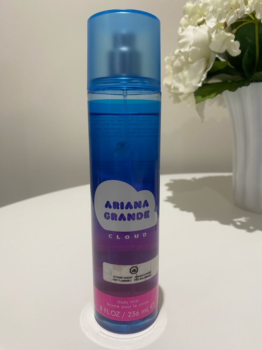 Ariana Grande Cloud